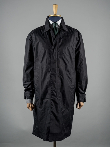 Czarny wododporny mackintosh H&M r. XL / XXL