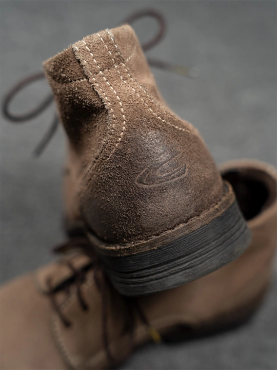 Zamszowe chukka boots w mysim kolorze Camel Active r. 6,5 (~40,5)