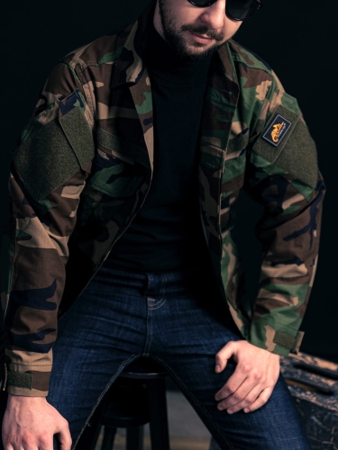 Overshirt_Helikon_2.jpg