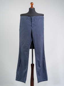 Prada granatowe męskie spodnie chino z tkaniny technicznej classic fit r. 52