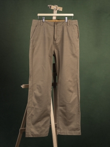Timberland ciemnobeżowe męskie spodnie chino r. 34