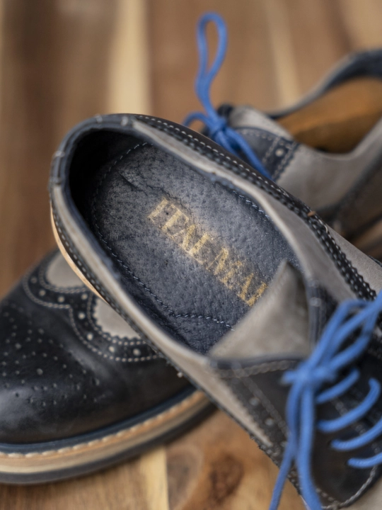 SD79_buty_047.jpg
